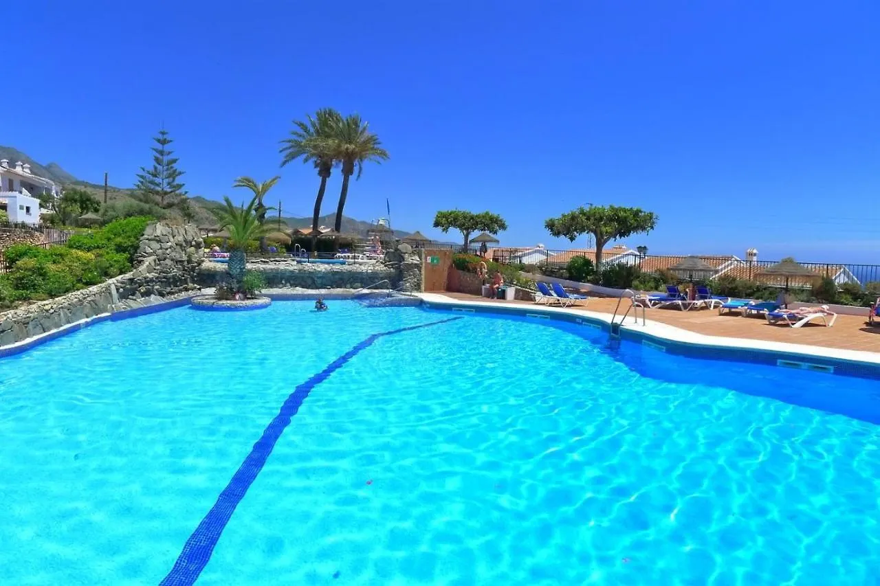 El Capistrano Hotel Nerja 2*,